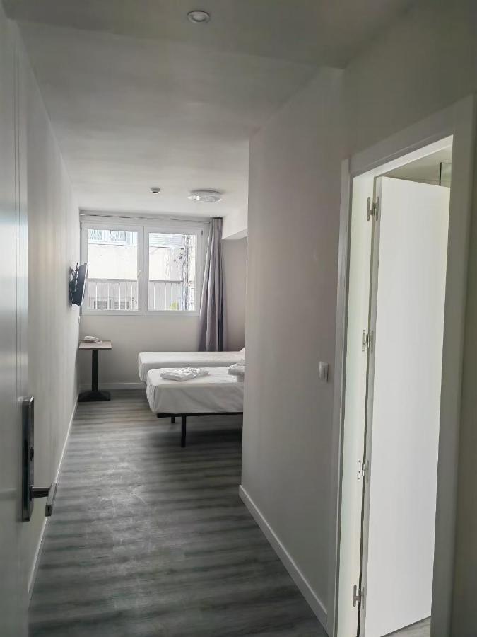 Hostal Golden 21*** Madrid Exterior photo